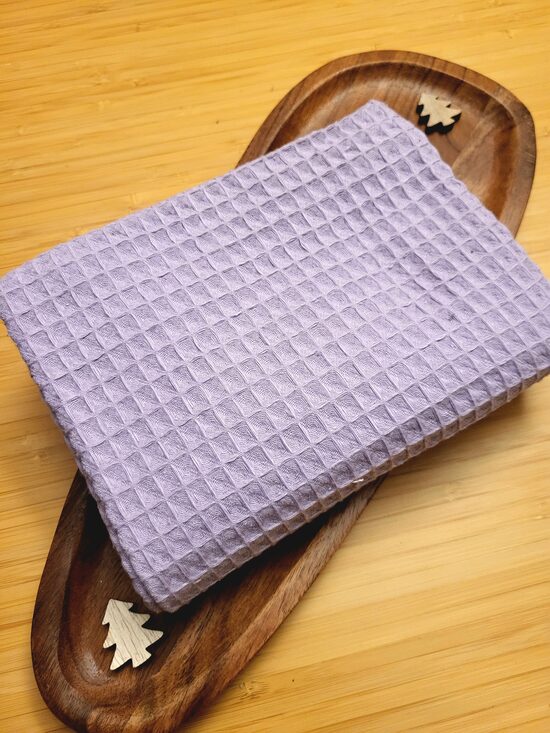 Lielais ceriņkrāsas vannas dvielis