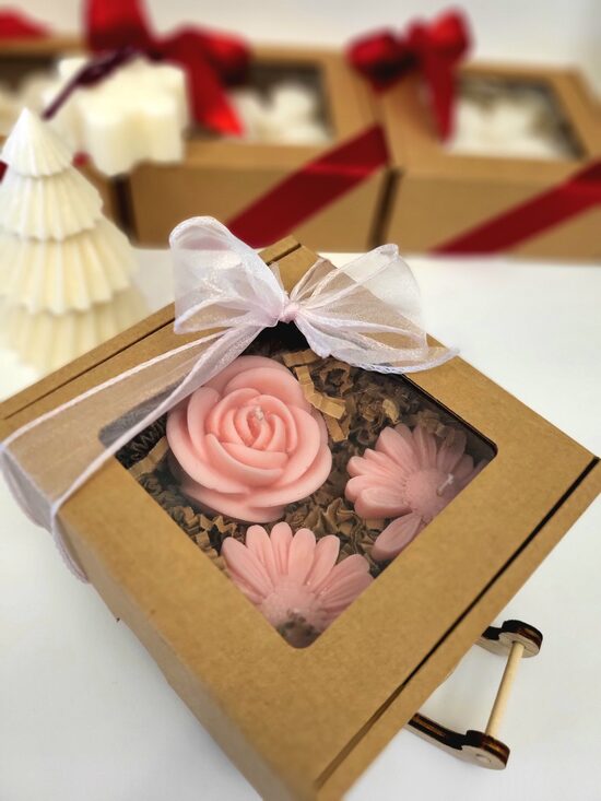 Rozā svecīšu komplekts